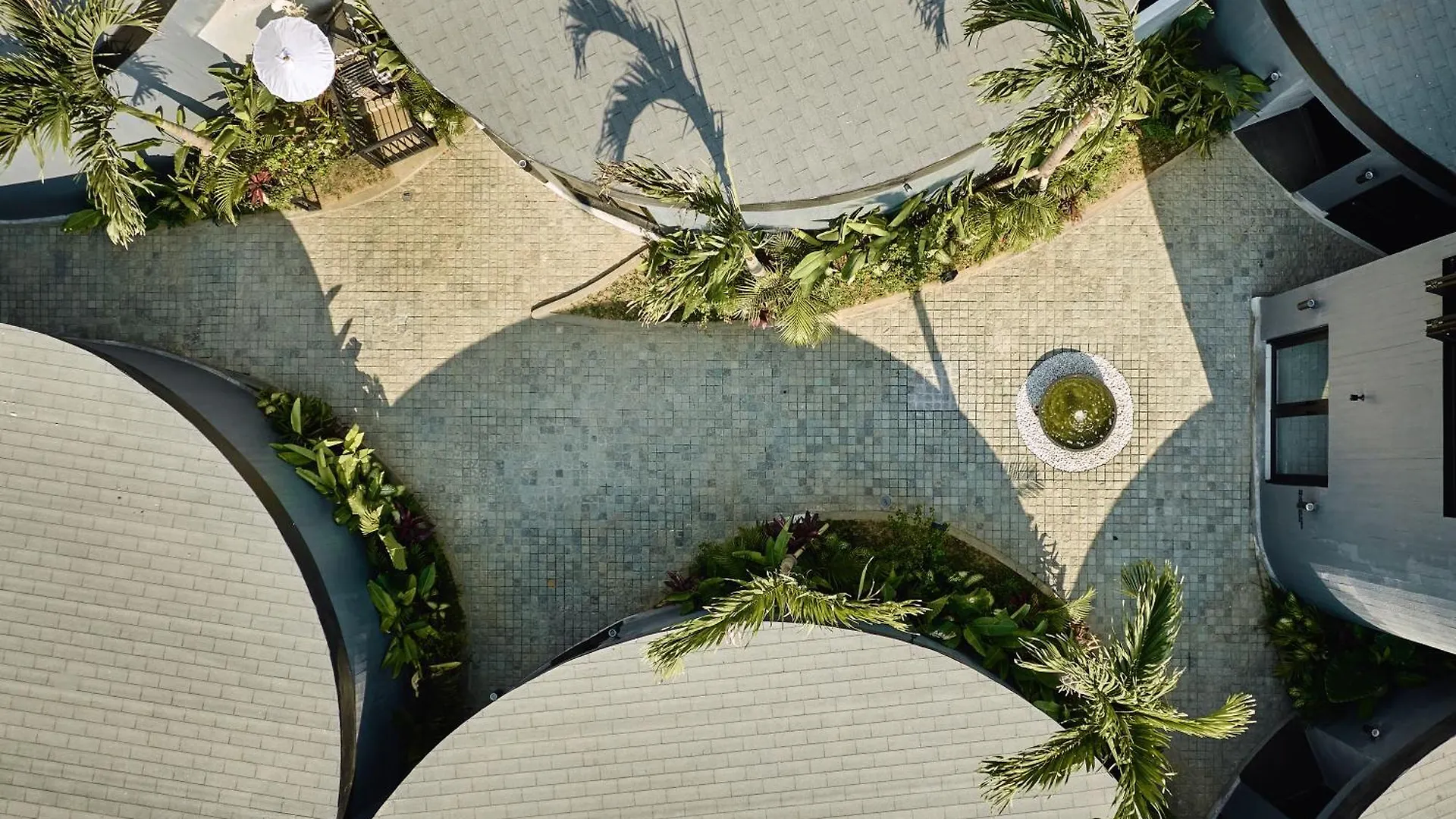 Вилла Je Ne Sais Quoi Seminyak  Семиньяк